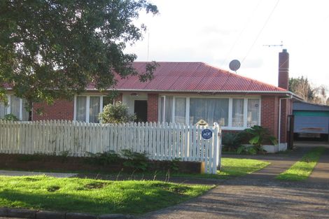 Photo of property in 34 Hamilton Road, Papatoetoe, Auckland, 2025