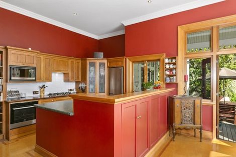 Photo of property in 123 Highgate, Roslyn, Dunedin, 9010