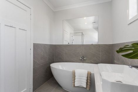 Photo of property in 108a Princes Street, Pukekohe, 2120