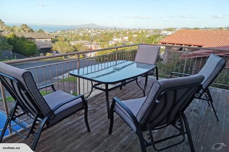 Photo of property in 1/84 Sunrise Avenue, Mairangi Bay, Auckland, 0630