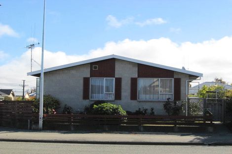 Photo of property in 17 Harper Street, Parkside, Timaru, 7910