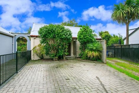 Photo of property in 11a Albany Highway, Unsworth Heights, Auckland, 0632