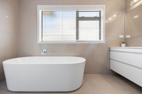 Photo of property in 9 Westview Place, Western Heights, Hamilton, 3200