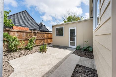 Photo of property in 1/24 Camelot Street, Ilam, Christchurch, 8041