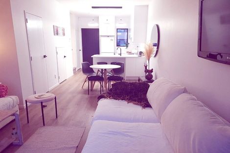 Photo of property in 13 Kiato Lane, Flat Bush, Auckland, 2019