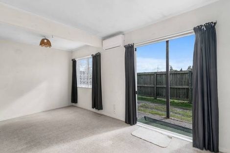 Photo of property in 51a Robinson Avenue, Holdens Bay, Rotorua, 3010