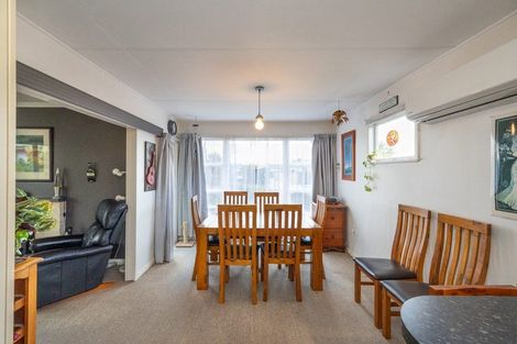 Photo of property in 14 Brightwater Terrace, Terrace End, Palmerston North, 4410