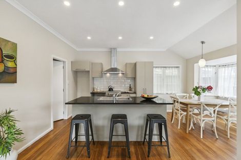 Photo of property in 337 Karori Road, Karori, Wellington, 6012