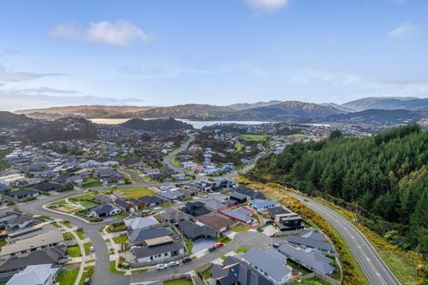 Photo of property in 7 Weatherdeck Close, Whitby, Porirua, 5024