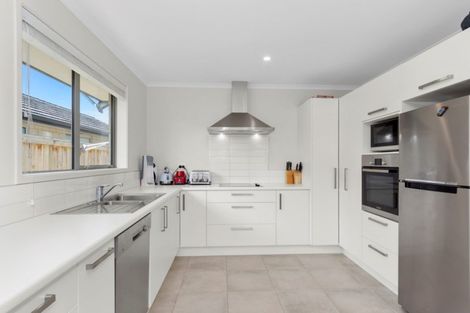 Photo of property in 19d Rewarewa Place, Matua, Tauranga, 3110