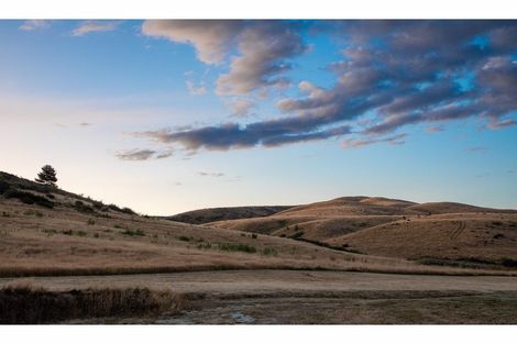 Photo of property in 1976 Saint Bathans Loop Road, Saint Bathans, 9386
