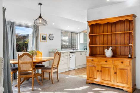 Photo of property in 6b Saint Leonards Square, Sumner, Christchurch, 8081