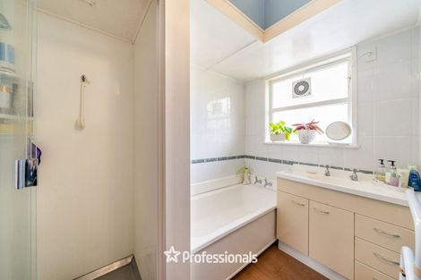 Photo of property in 13 Whites Line West, Woburn, Lower Hutt, 5010