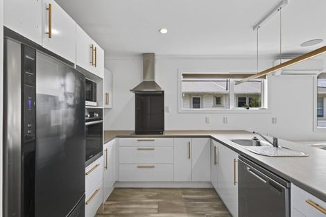 Photo of property in 7 Victor Street, Hurdon, New Plymouth, 4310