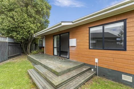 Photo of property in 12 Delta Place, Milson, Palmerston North, 4414