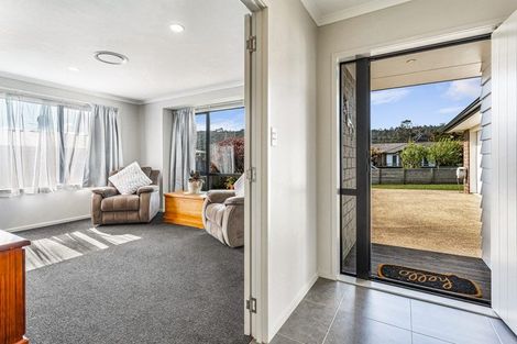 Photo of property in 5 Parlane Drive, Huapai, Kumeu, 0810