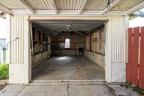 Photo of property in 15 Church Street, Kawakawa, 0210