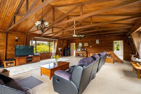 Photo of property in 1358 Mangorei Road, Mangorei, New Plymouth, 4371