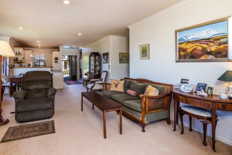 Photo of property in 34 Lakeridge Close, Rangatira Park, Taupo, 3330
