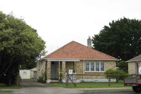 Photo of property in 6 Wesley Street, Pukekohe, 2120