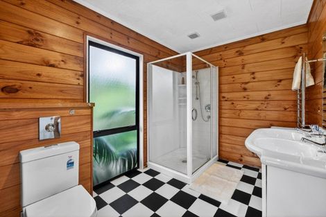 Photo of property in 178 Valley Road, Waimauku, 0881