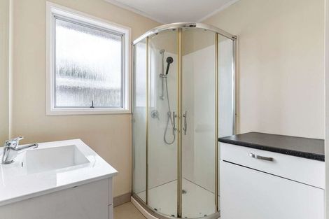 Photo of property in 71 Sikkim Crescent, Clover Park, Auckland, 2019