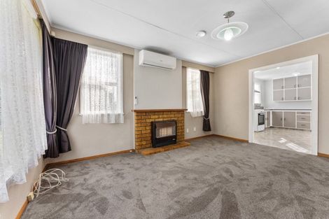 Photo of property in 6 Duncan Place, Highbury, Palmerston North, 4412