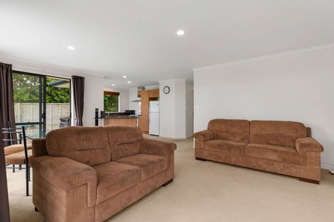 Photo of property in 41b Springs Road, Parakai, 0830