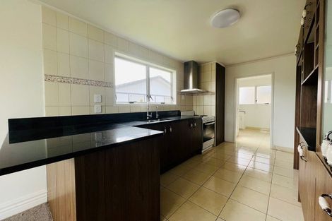 Photo of property in 194 Wordsworth Road, Manurewa, Auckland, 2102