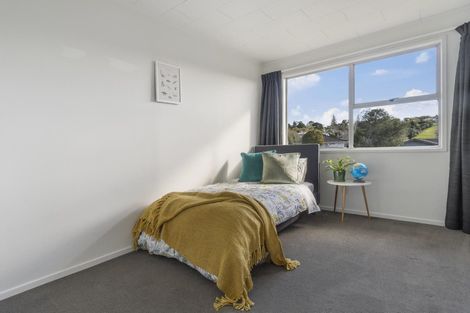Photo of property in 8 Hewlett Road, Massey, Auckland, 0614