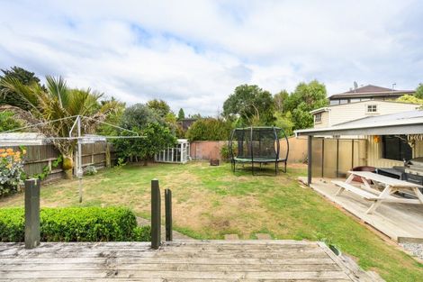 Photo of property in 55 Parkland Crescent, Terrace End, Palmerston North, 4410