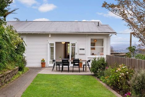 Photo of property in 20 Pearce Street, Vogeltown, Wellington, 6021