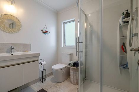 Photo of property in 6 Silkwood Place, Fitzherbert, Palmerston North, 4410