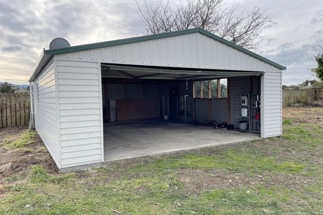 Photo of property in 52 Miller Street, Dannevirke, 4930