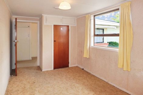 Photo of property in 17 Whittaker Street, Foxton, 4814