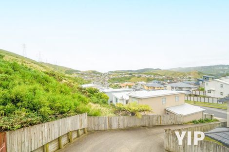 Photo of property in 50 Erlestoke Crescent, Churton Park, Wellington, 6037