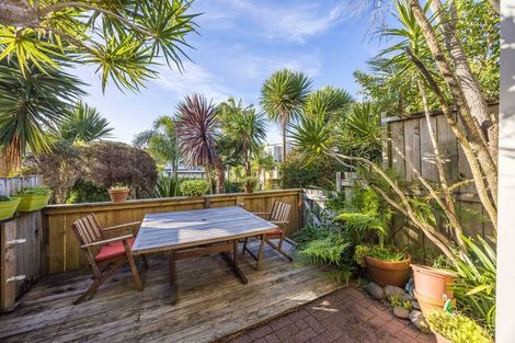 Photo of property in The Grange, 23/92 Bush Road, Albany, Auckland, 0632