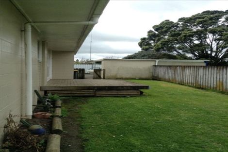 Photo of property in 23 Hamilton Drive, Waiuku, 2123