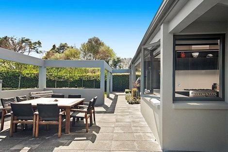 Photo of property in 5 Gleaming Place, Waiuku, 2123