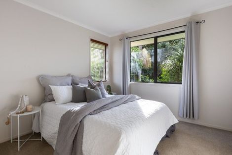 Photo of property in 8 Highlander Place, Welcome Bay, Tauranga, 3112