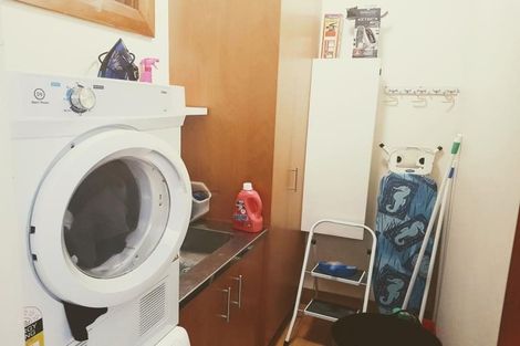 Photo of property in 87 Marsden Avenue, Mount Eden, Auckland, 1024