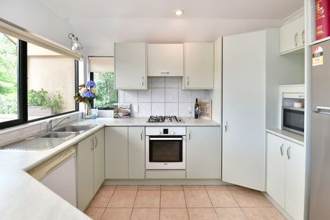 Photo of property in 6a Freya Place, Torbay, Auckland, 0630