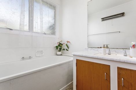 Photo of property in 5a Mananui Crescent, Whakatane, 3120