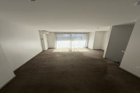 Photo of property in 3/464 Adelaide Road, Berhampore, Wellington, 6023