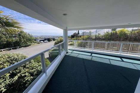 Photo of property in 1/2a Cracroft Terrace, Cashmere, Christchurch, 8022