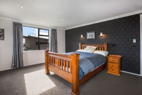 Photo of property in 53 Spyglass Lane, Whitby, Porirua, 5024