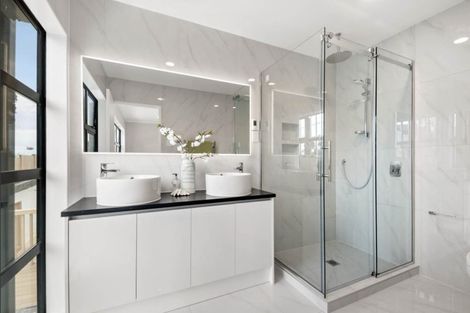 Photo of property in 408b East Coast Road, Sunnynook, Auckland, 0630