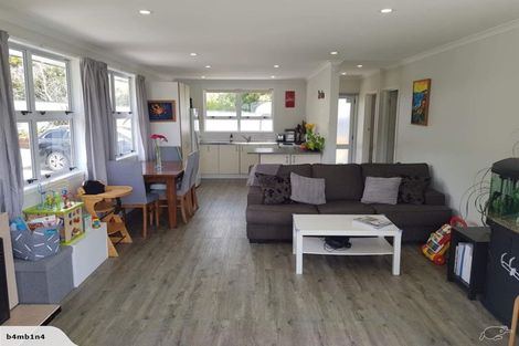 Photo of property in 5 Pah Road, Onerahi, Whangarei, 0110