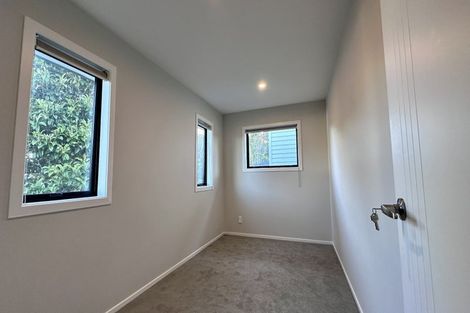 Photo of property in 9c Links Road, New Lynn, Auckland, 0600