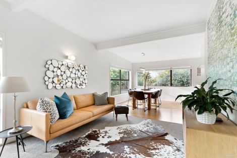 Photo of property in 10 Pine Terrace, Howick, Auckland, 2014